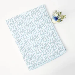 Online Mrs. Alice Blue Coral Tablecloth