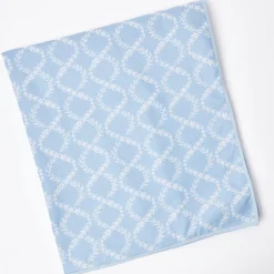 New Mrs. Alice Blue Garland Tablecloth