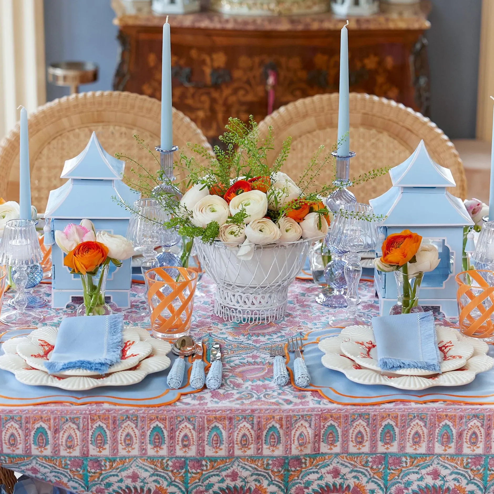 Hot Mrs. Alice Coral Dinner Plates (Set Of 4)