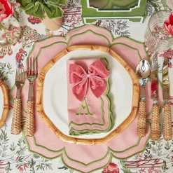 Hot Mrs. Alice Fleur Pink Placemats (Set Of 4)