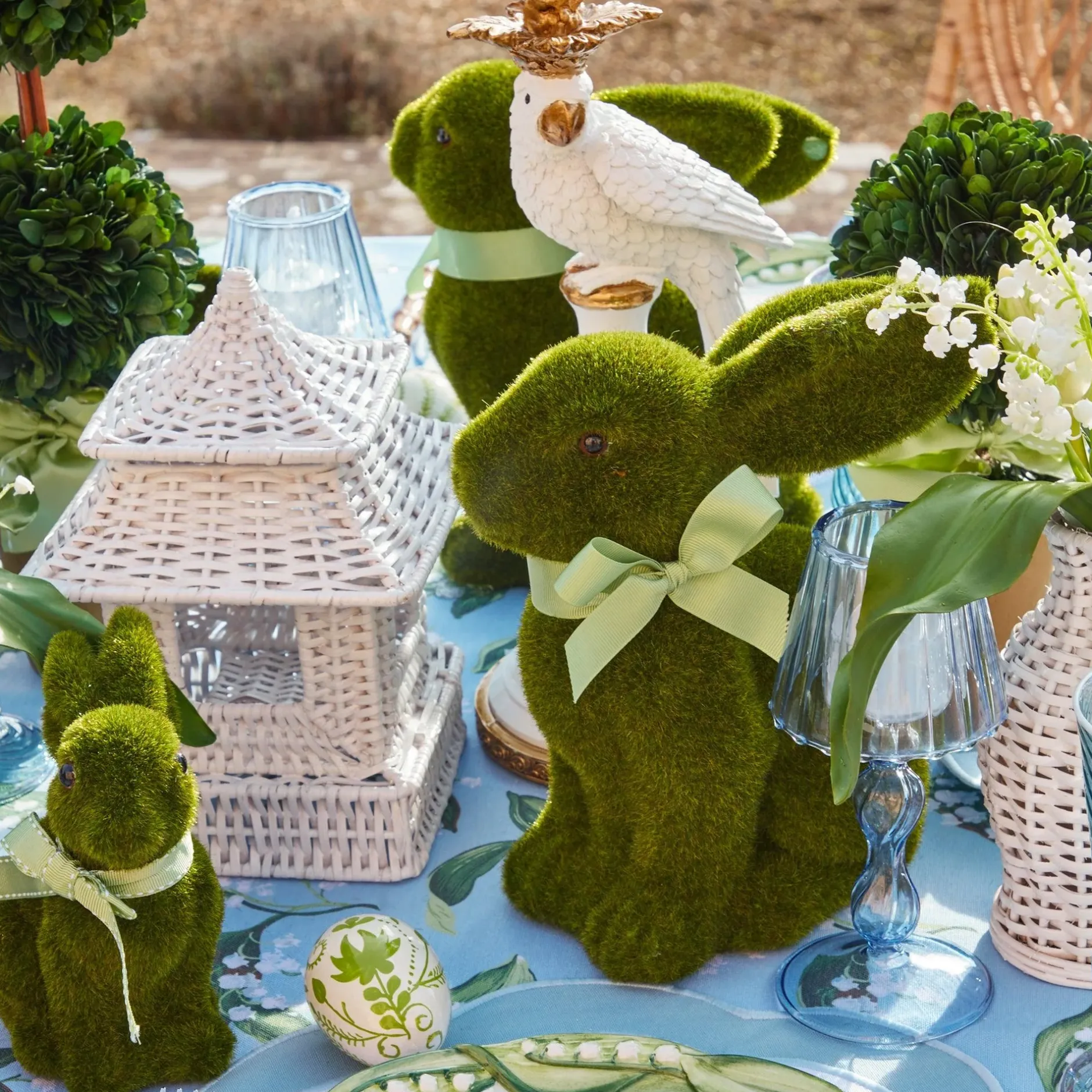 Best Mrs. Alice Lily Of The Valley Decoration Set