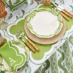 Hot Mrs. Alice Lily Of The Valley Dinner Plates (Set Of 4)