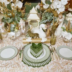 Discount Mrs. Alice Merry & Bright Tablecloth