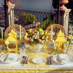 Clearance Mrs. Alice Mimosa White Linen Placemats & Napkins (Set Of 4)