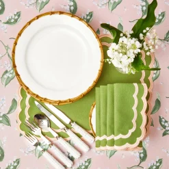 New Mrs. Alice Nancy Bamboo Dinner Plate (Set Of 4)