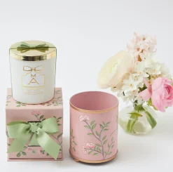 Hot Mrs. Alice Portrait Of A Garden Scented Candle