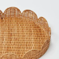 Best Mrs. Alice Round Rattan Scalloped Tray