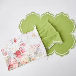 Clearance Mrs. Alice Serena Apple Green Scalloped Placemats (Set Of 4)