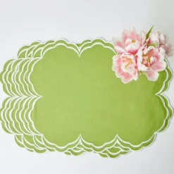 Clearance Mrs. Alice Serena Apple Green Scalloped Placemats (Set Of 4)