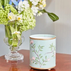 New Mrs. Alice Velvet Oak Scented Candle & Pot Set